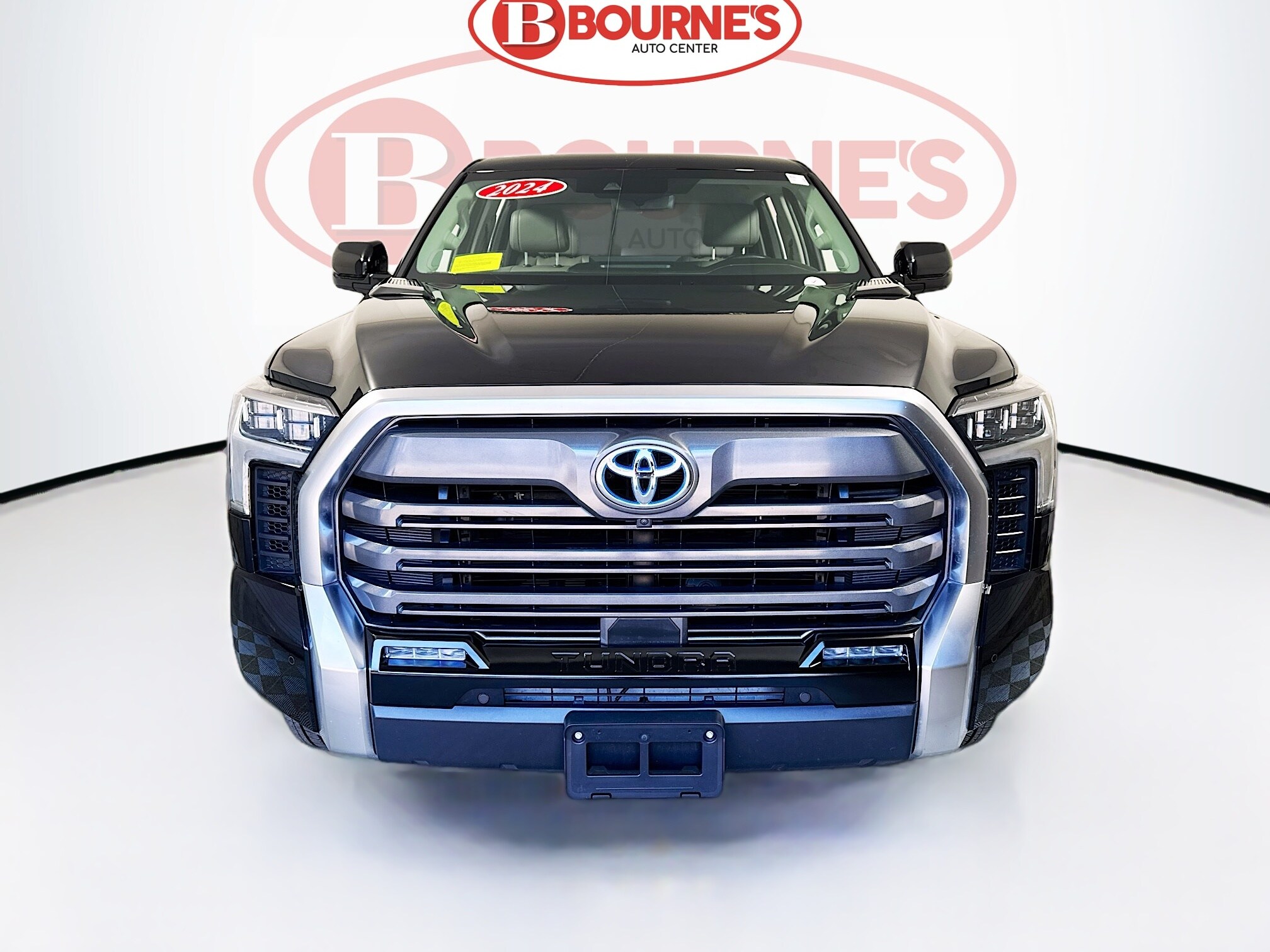 2024 Toyota Tundra CrewMax Limited photo 4