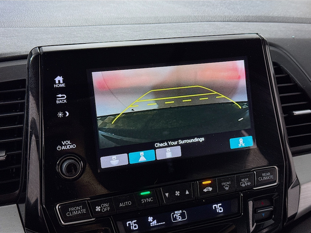 Used 2018 Honda Odyssey EX-L w/Navigation,Heated Leather,Sunroof Van