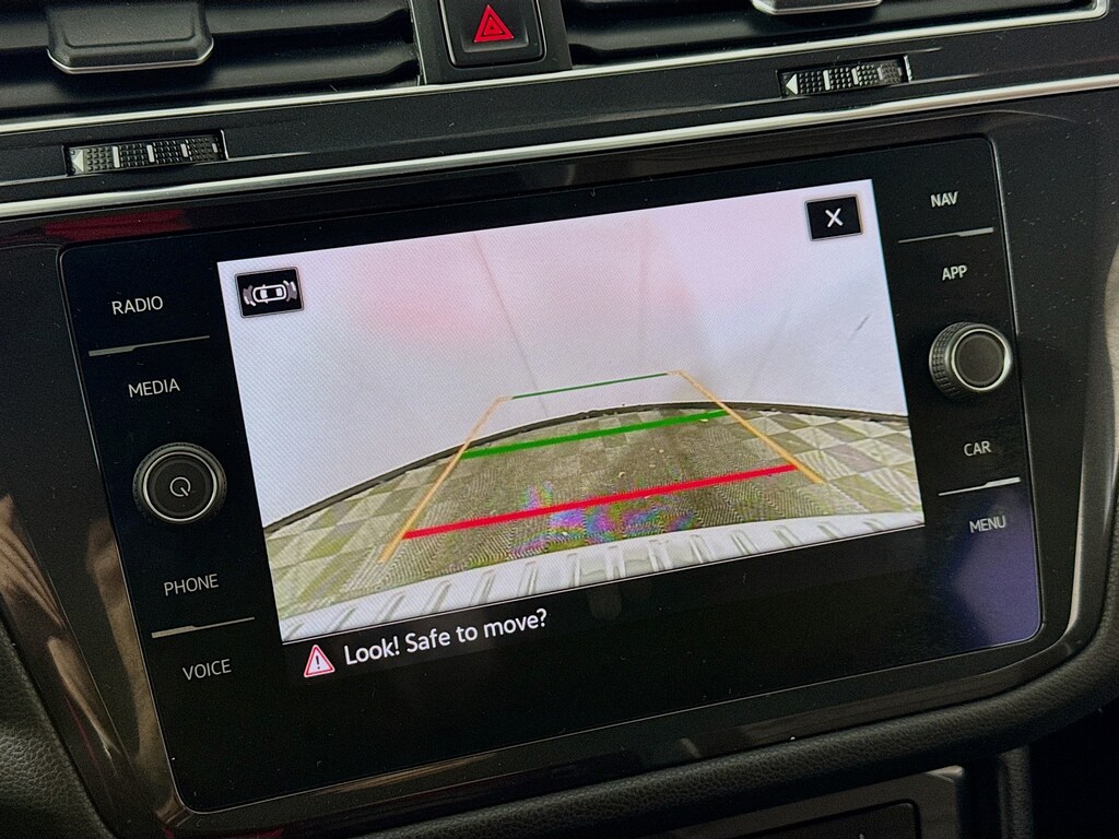 Used 2022 Volkswagen Tiguan SEL R-Line 4MOTION w/Navigation,Leather,PanoRoof SUV