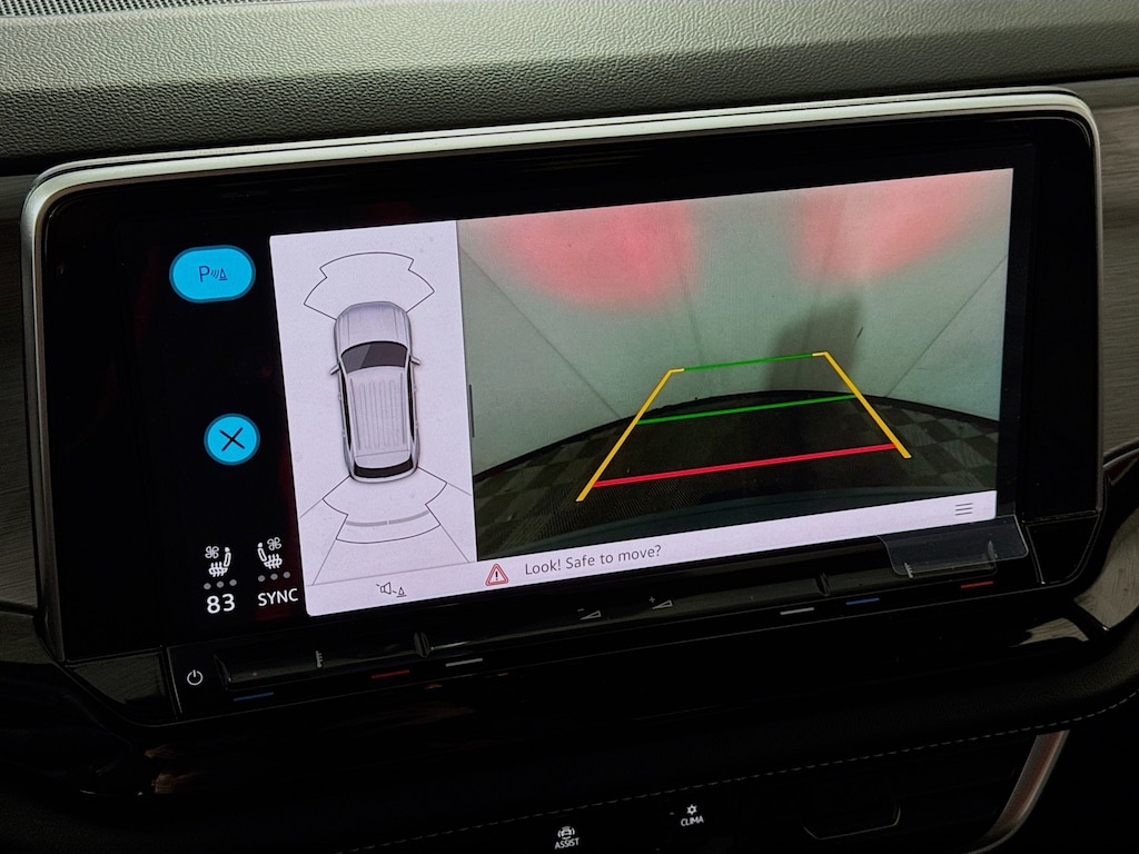 Used 2024 Volkswagen Atlas Cross Sport 2.0T SE 4MOTION w/Heated Leather SUV