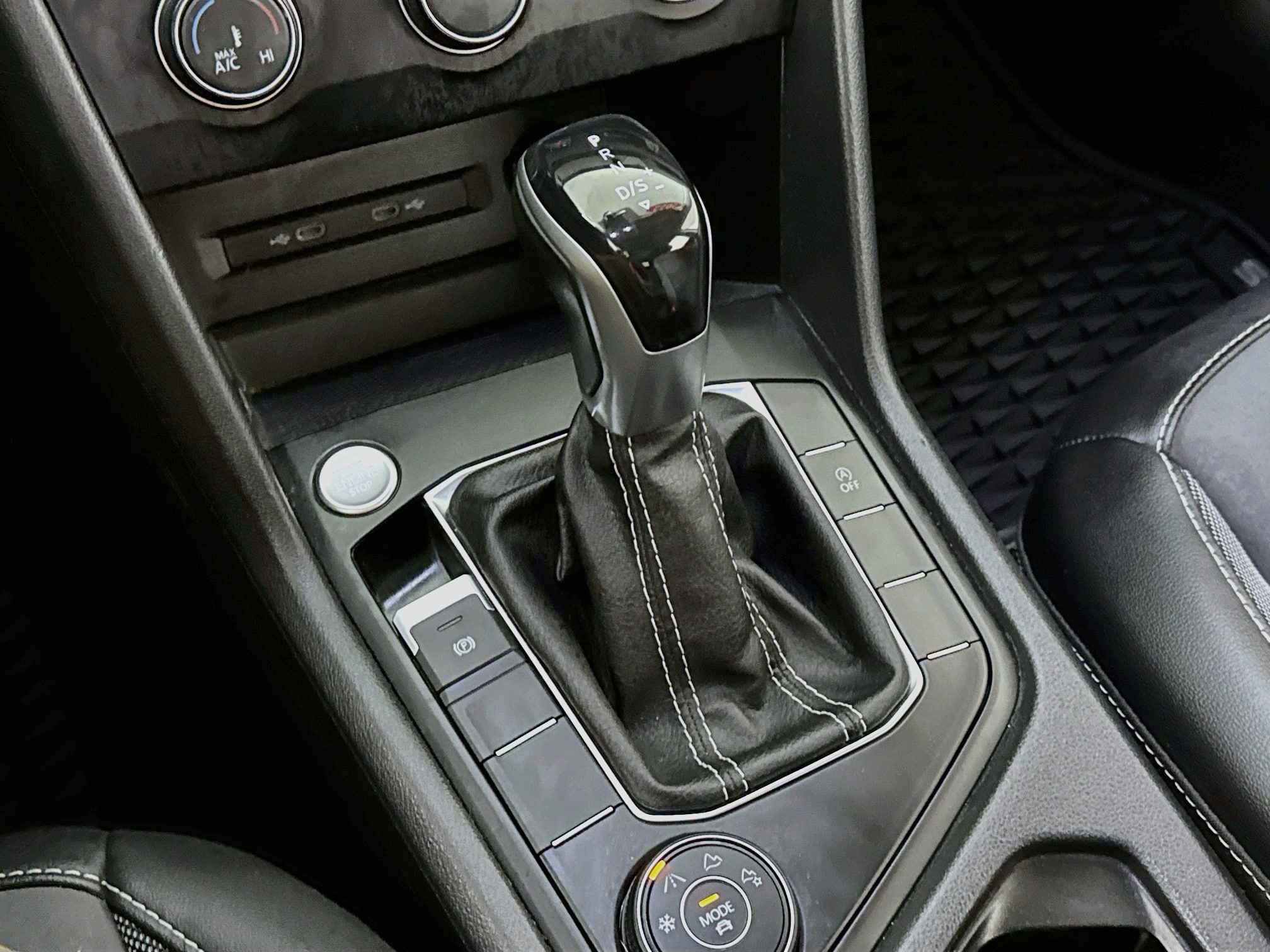 2022 Volkswagen Taos SE - Photo 19