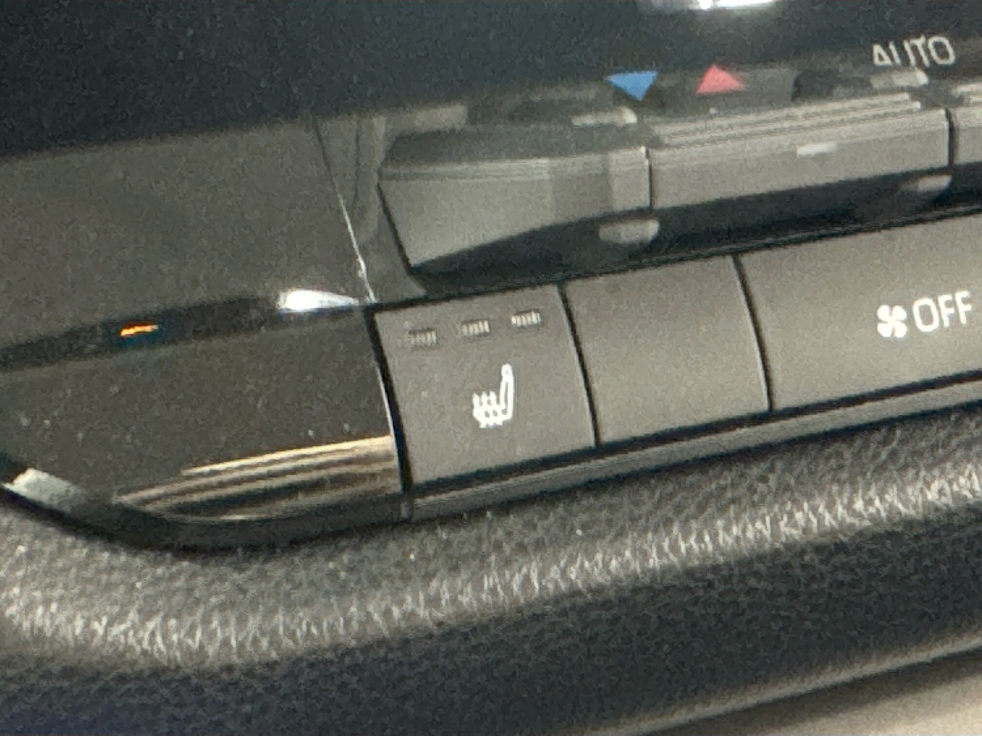 2024 Toyota Tundra Double Cab SR5 photo 2