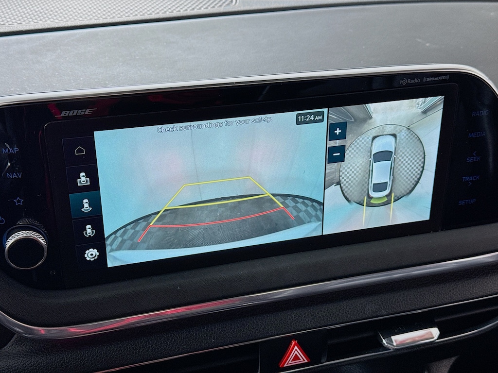 Used 2023 Hyundai Sonata Limited w/Smart Park,Navi,Leather,Pano Sunroof Sedan