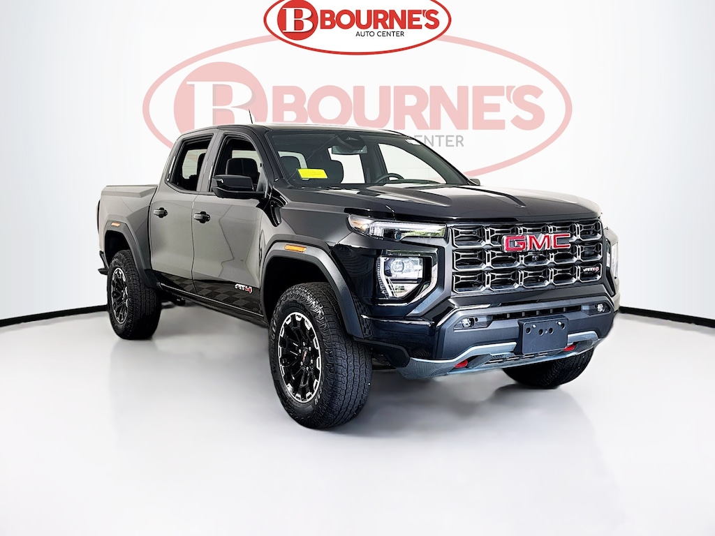 Used 2026 GMC Canyon Crew Cab AT4 Premium 4WD w/Tech Plus Pkg,Navi,Leather,Sunroof,Bose Audio Truck Crew Cab