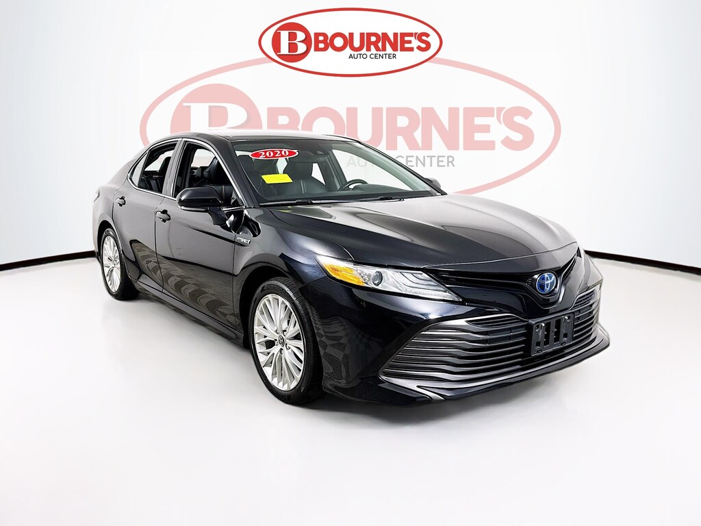 Used 2020 Toyota Camry Hybrid XLE w/Heated Leather Sedan