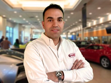Staff member Carlos Machado from ID_2cc2a0259848
