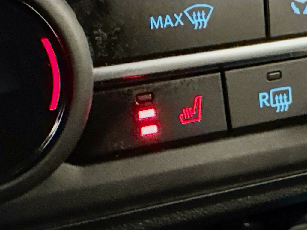 Used 2025 Ford Bronco Big Bend 4x4 w/Navigation,Heated Seats SUV