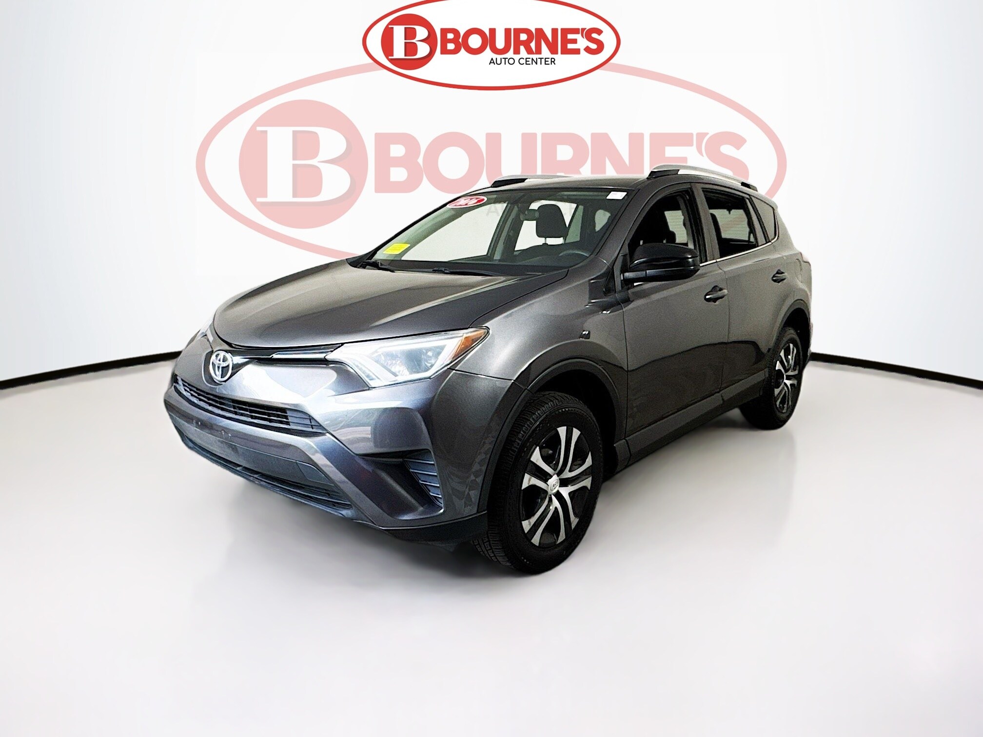 2016 Toyota RAV4 LE photo 2