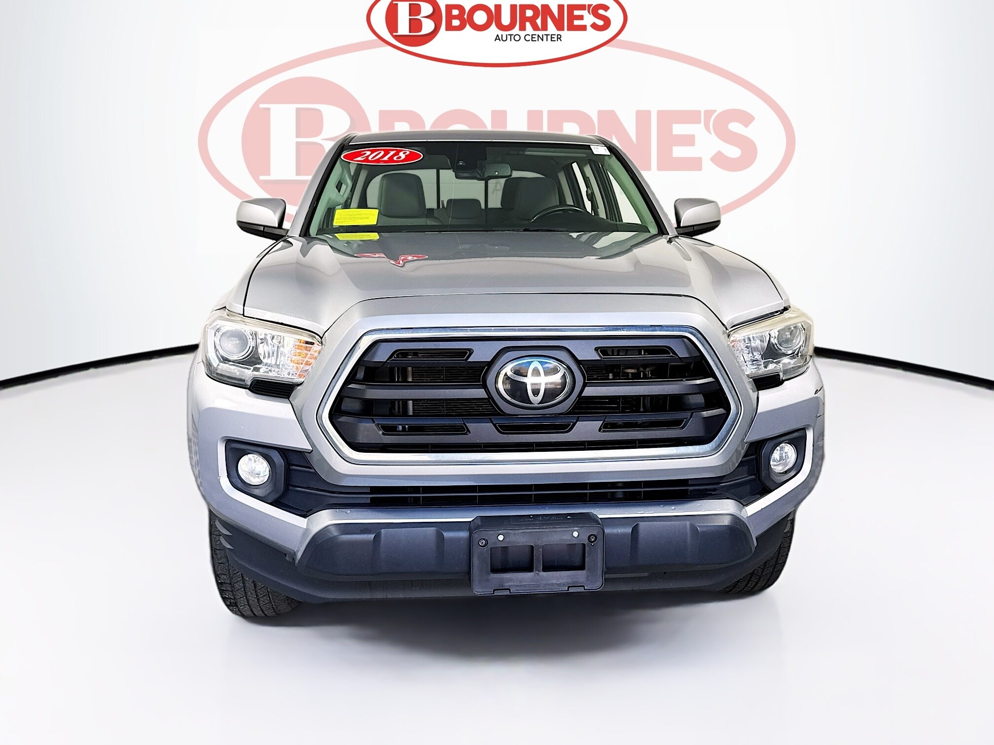 2018 Toyota Tacoma Double Cab SR5 V6 4x4 photo 3