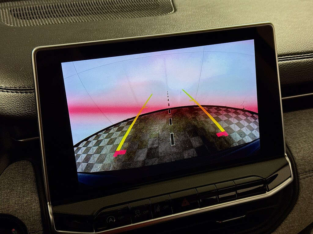 Used 2022 Jeep Compass Latitude 4x4 w/Android Auto & Apple Carplay SUV