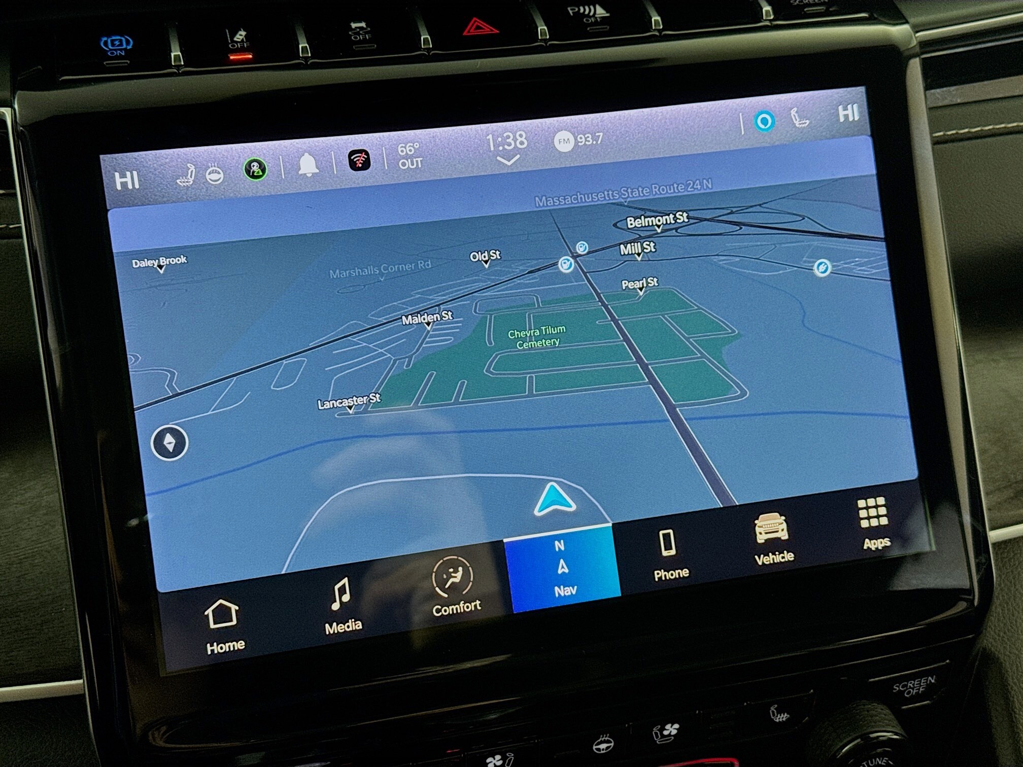 2023 Jeep Cherokee 80th Anniversary Edition photo 2