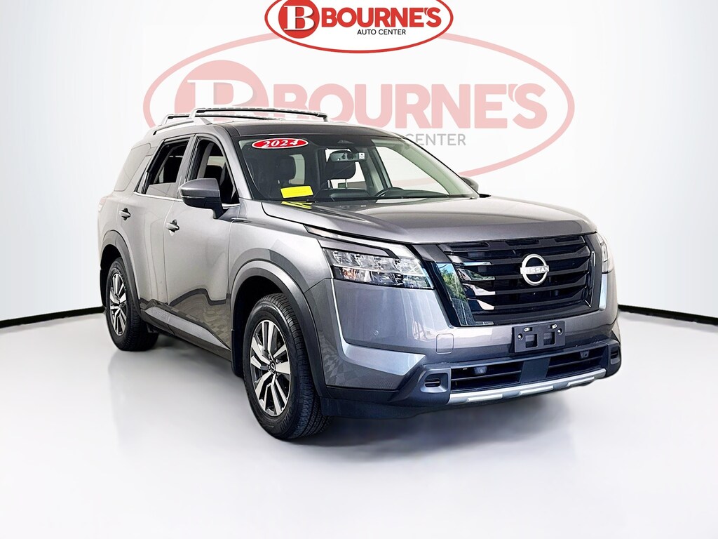 Used 2024 Nissan Pathfinder SL 4WD Black Appearance w/Nav,Heated Leather & Wheel SUV