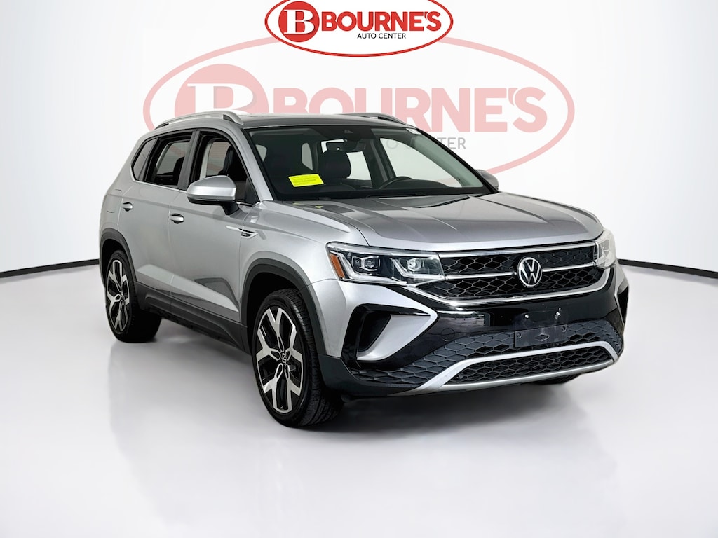Used 2023 Volkswagen Taos 1.5T SEL 4MOTION w/Navigation,Leather,Pano Sunroof SUV