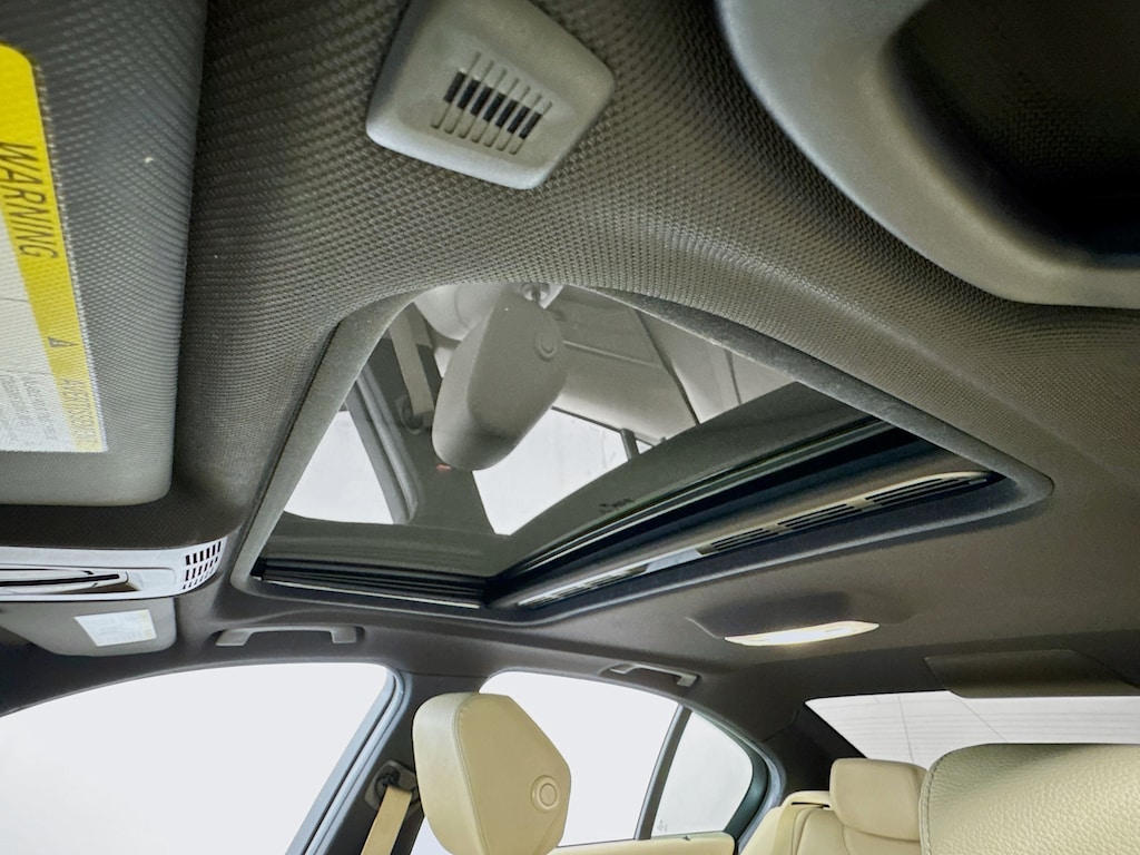 Used 2016 BMW 328i xDrive w/Heated Leather,Sunroof Sedan