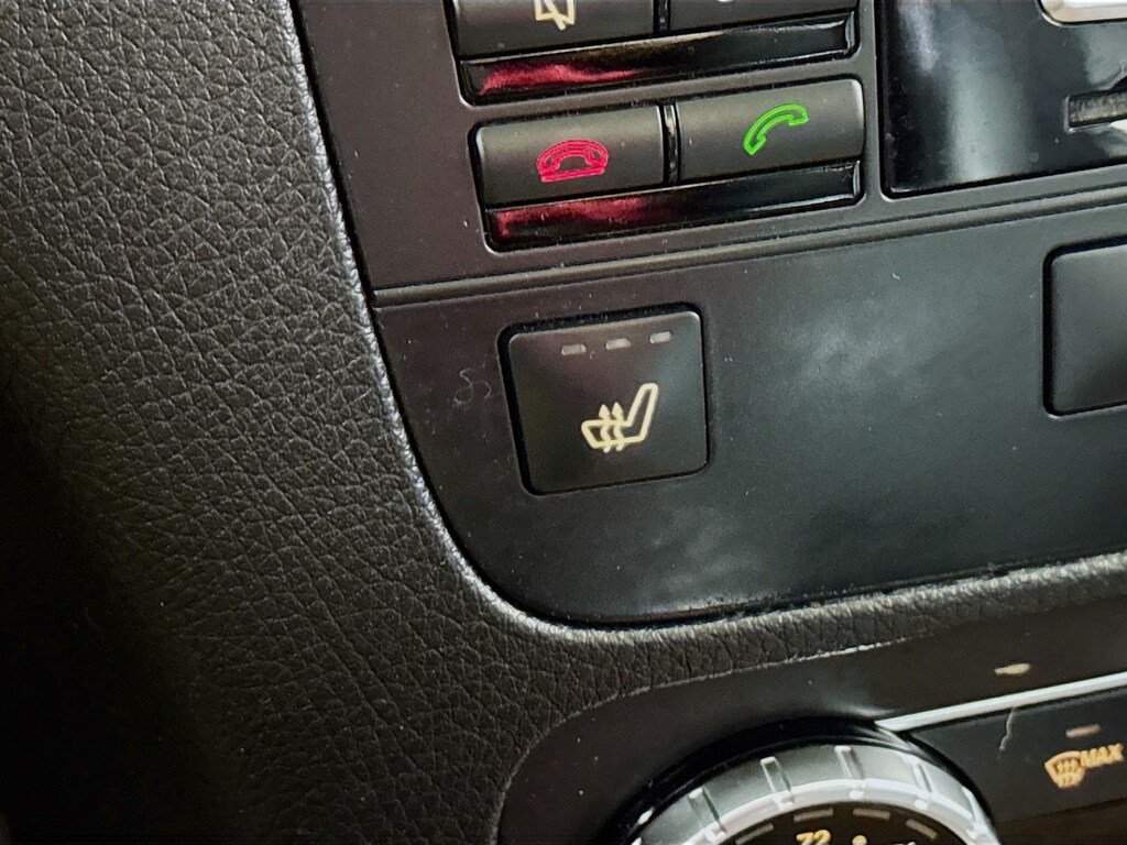 Used 2015 Mercedes-Benz GLK-Class GLK 350 4MATIC w/Navigation,Leather,Pano Sunroof SUV