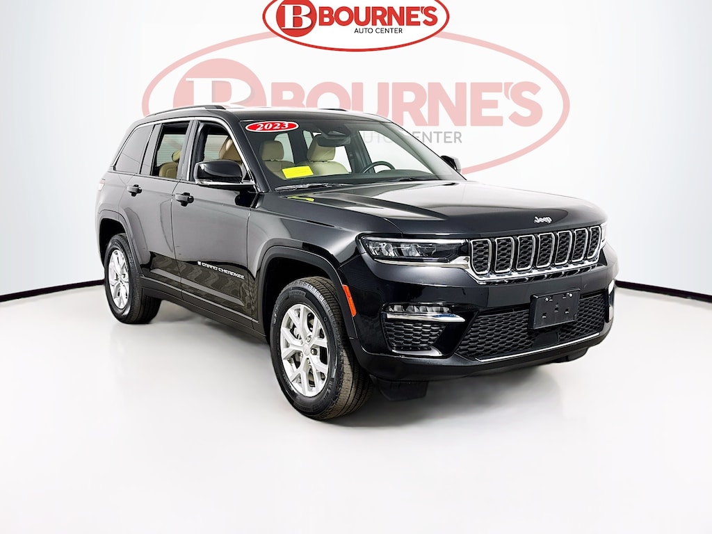 Used 2023 Jeep Grand Cherokee Limited 4x4 w/Navigation,Heated Leather SUV