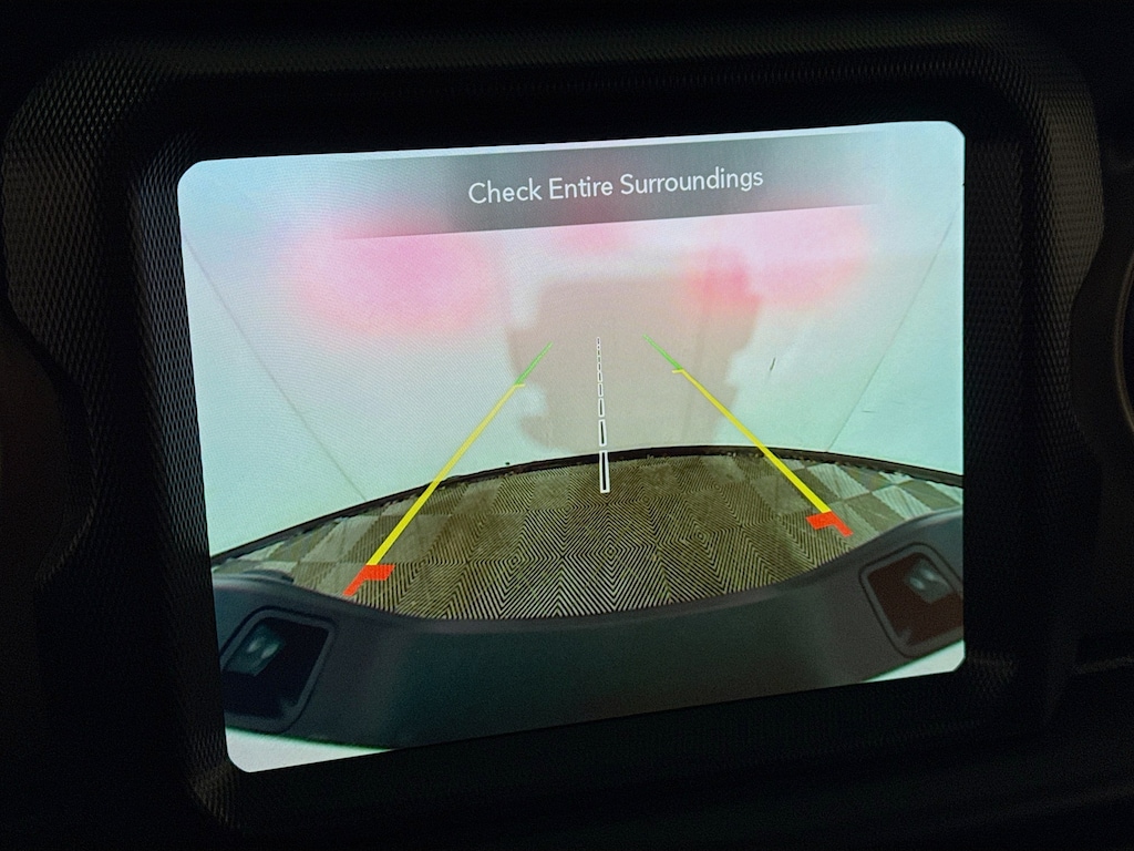 Used 2022 Jeep Gladiator Willys 4x4 w/Navigation,Heated Seats Truck Crew Cab