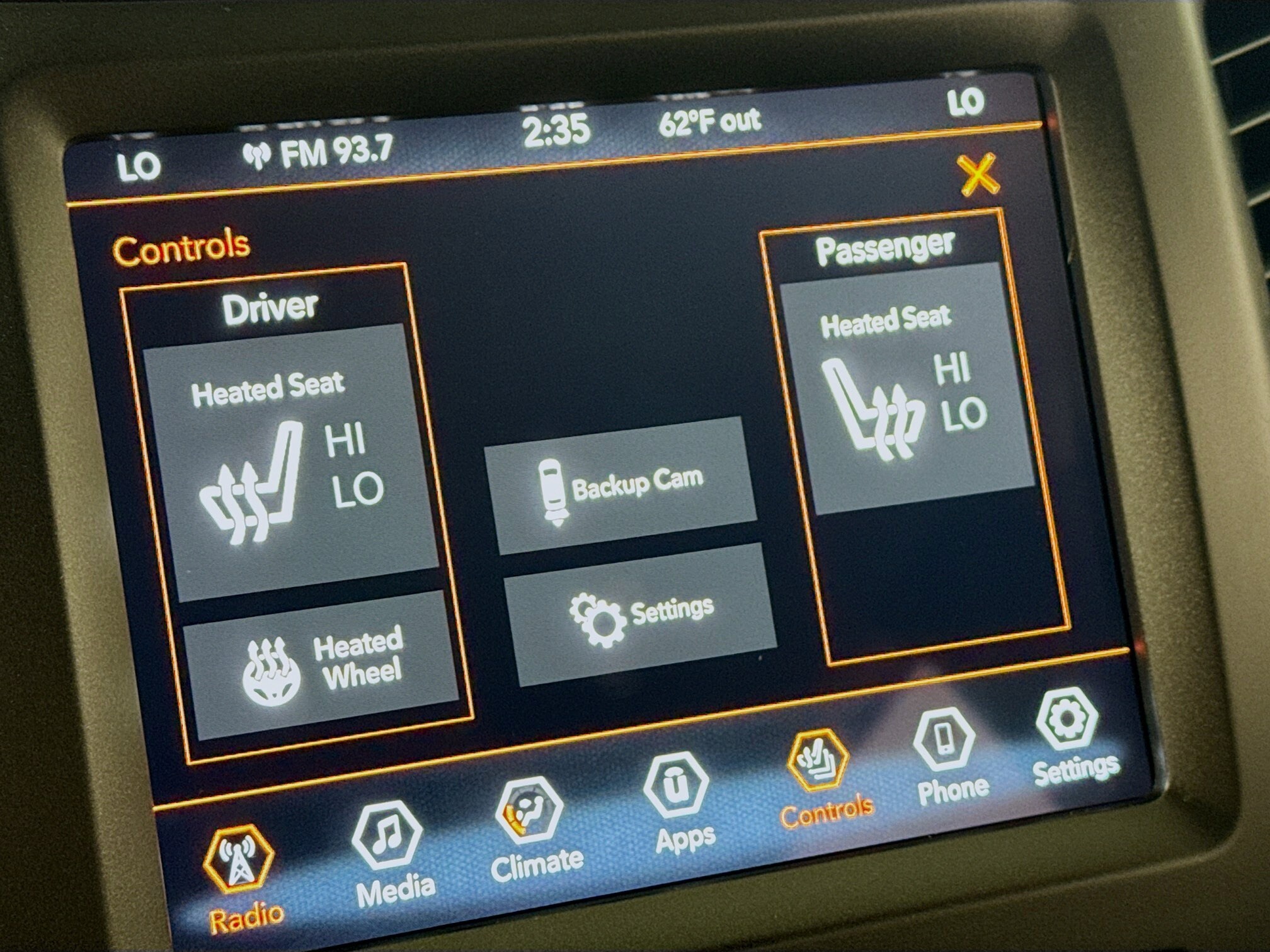 2022 Jeep Cherokee Trailhawk photo 3