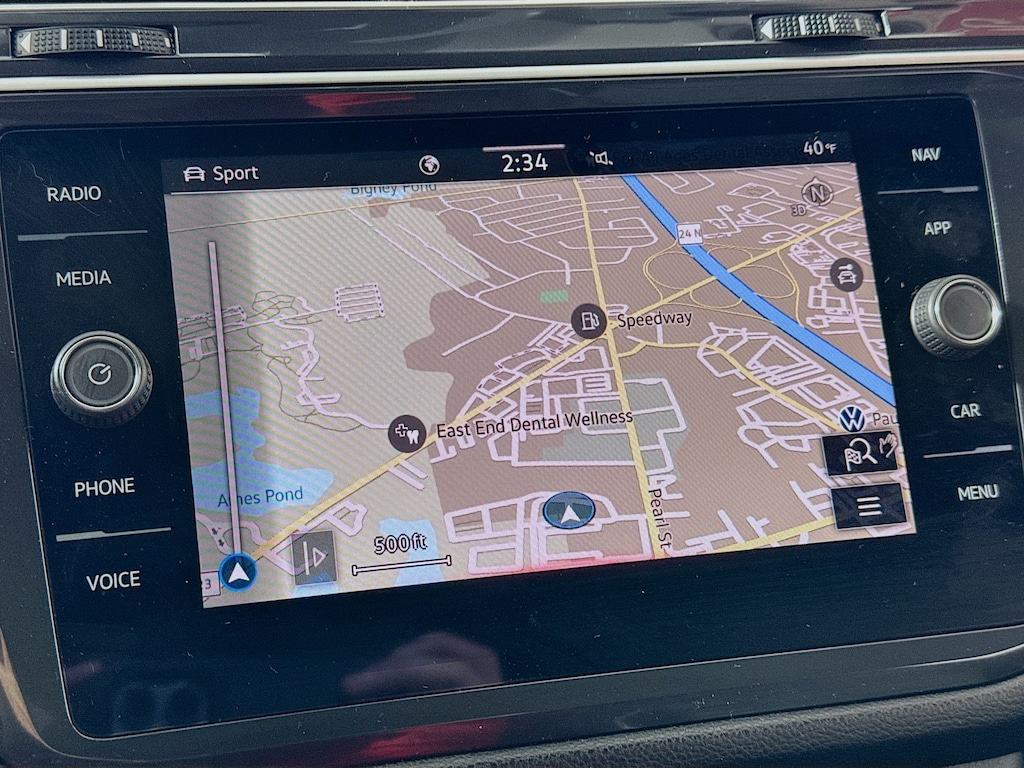 Used 2024 Volkswagen Tiguan 2.0T SEL R-Line 4Motion w/Navi,Leather,Pano Roof,Fender Audio SUV