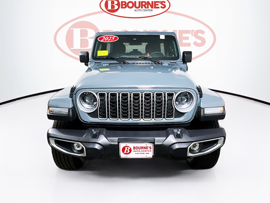 Used 2025 Jeep Wrangler 4xe Sahara 4x4 w/Heated Leather & Steering Wheel SUV