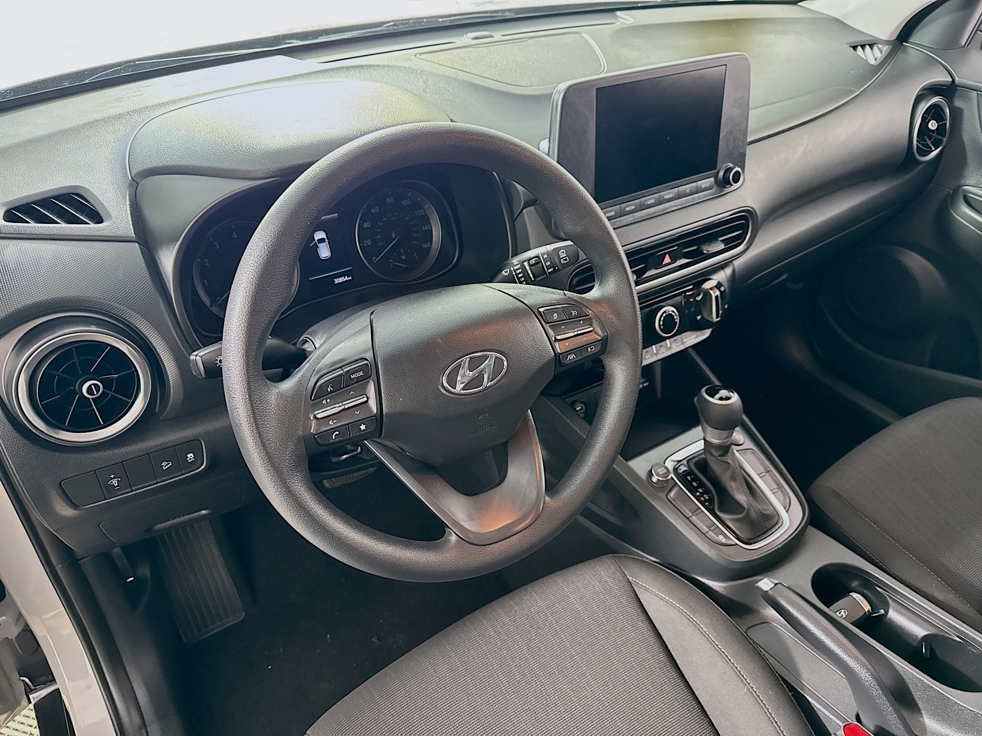 2023 Hyundai Kona SEL - Photo 11