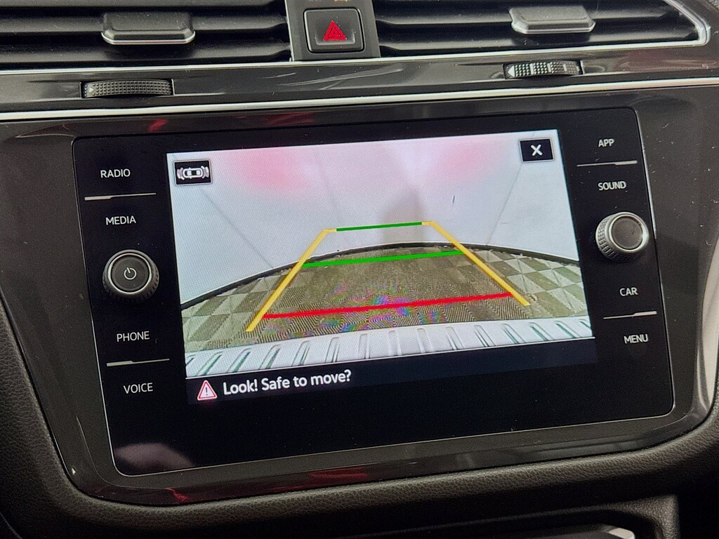 Used 2022 Volkswagen Tiguan 2.0T SE 4MOTION AWD w/Heated Leather,Pano Sunroof SUV