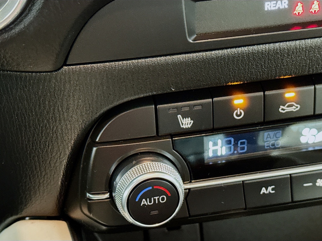 Used 2023 Mazda CX-5 2.5 S Premium AWD w/Heated Leather,Sunroof SUV