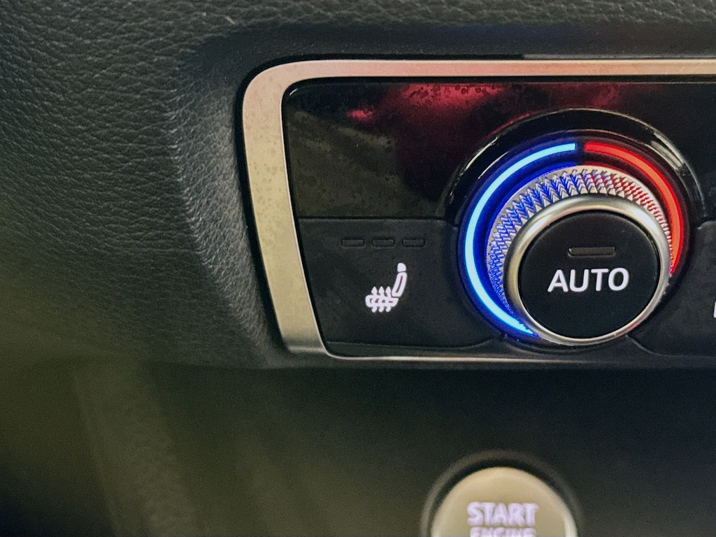 Used 2019 Audi Q3 2.0T Premium quattro w/Heated Leather,Pano Sunroof SUV