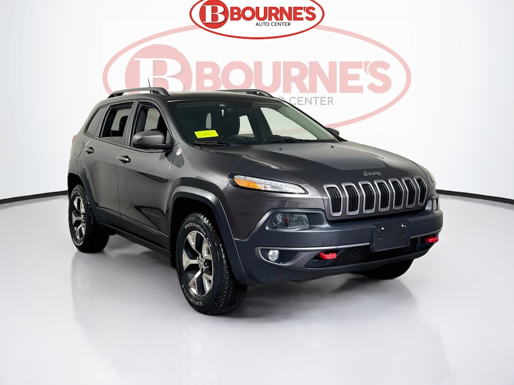 Used 2016 Jeep Cherokee Trailhawk 4x4 w/Navigation,Heated Seats,Pano Roof SUV