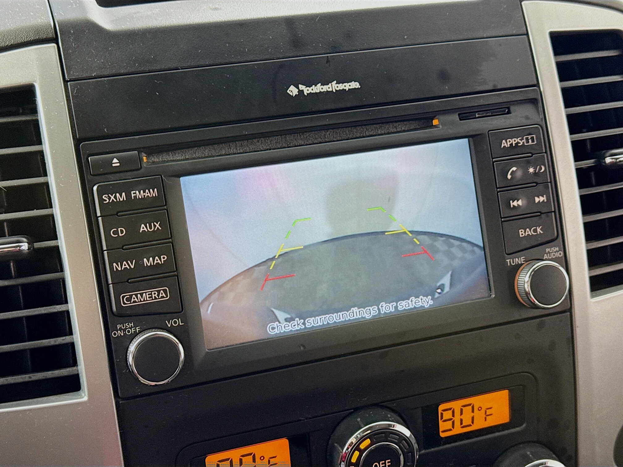 2019 Nissan Frontier PRO-4X photo 2