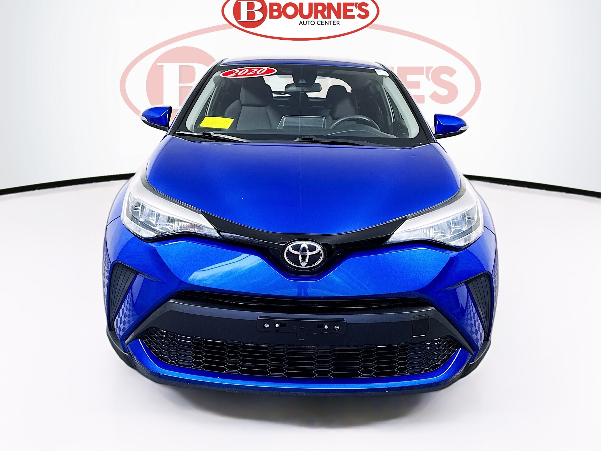 2020 Toyota C-HR LE photo 3