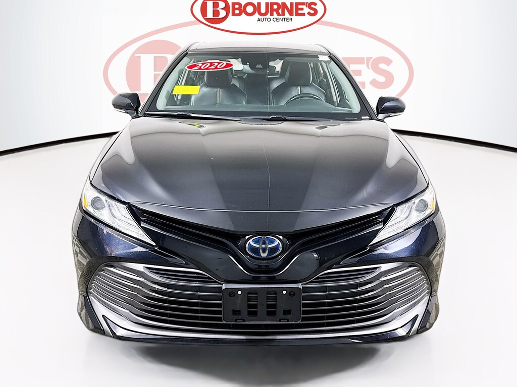 Used 2020 Toyota Camry Hybrid XLE w/Heated Leather Sedan