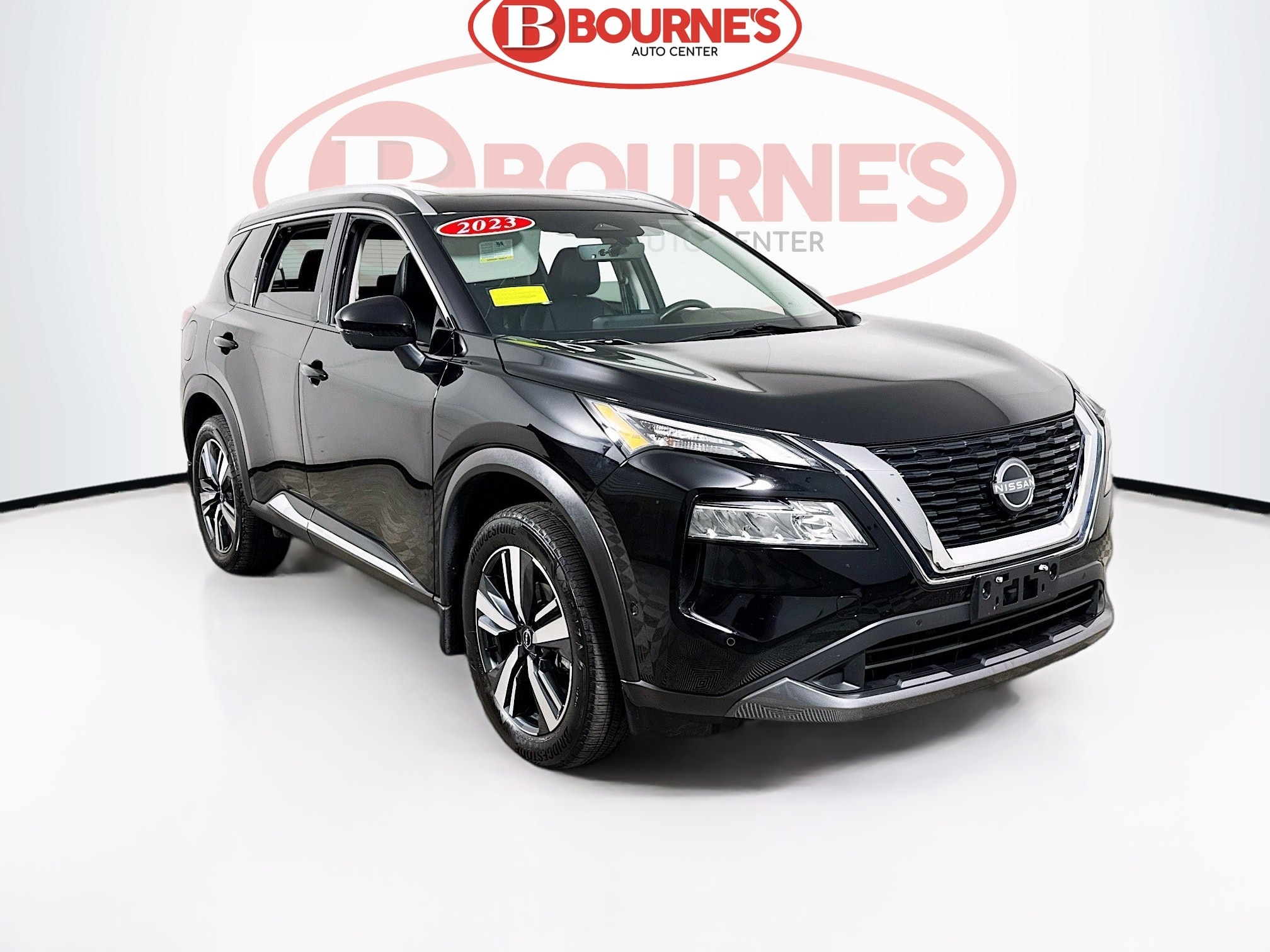 2023 Nissan Rogue SL's photo
