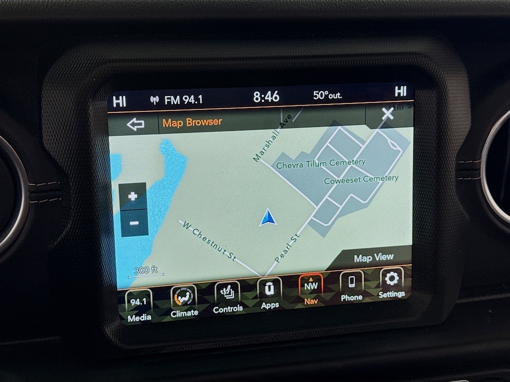 Used 2022 Jeep Wrangler Unlimited Sahara 4x4 w/Sky 1-Touch,Navi,Heated Leather SUV