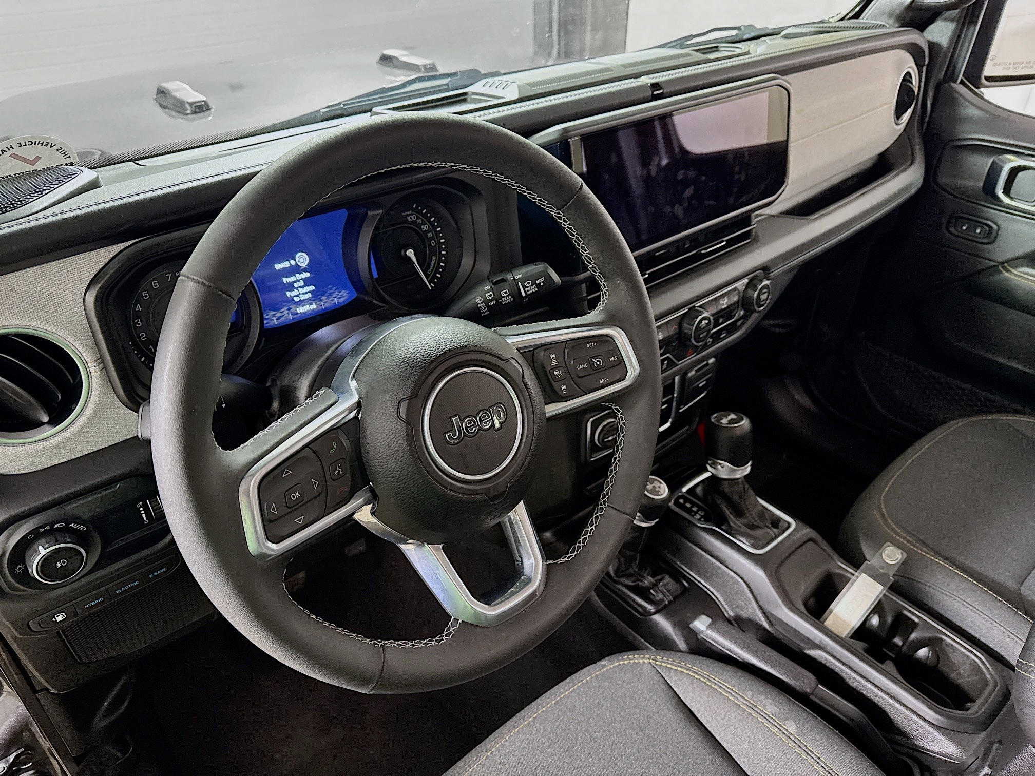 2025 Jeep Wrangler 4xe Sahara 4XE - Photo 11