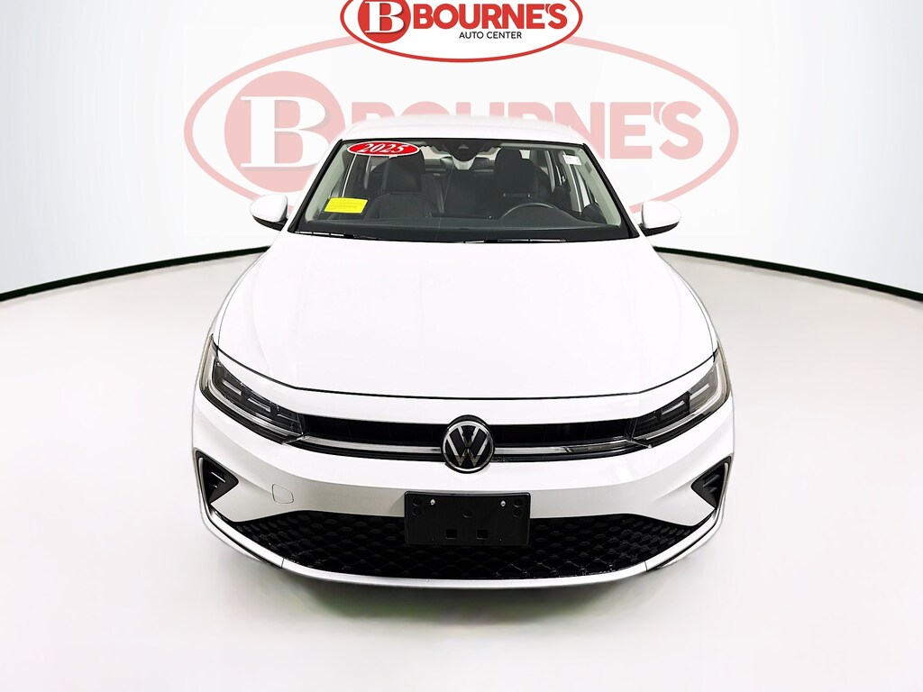 Used 2025 Volkswagen Jetta 1.5T S w/Android Auto & Apple Carplay Sedan