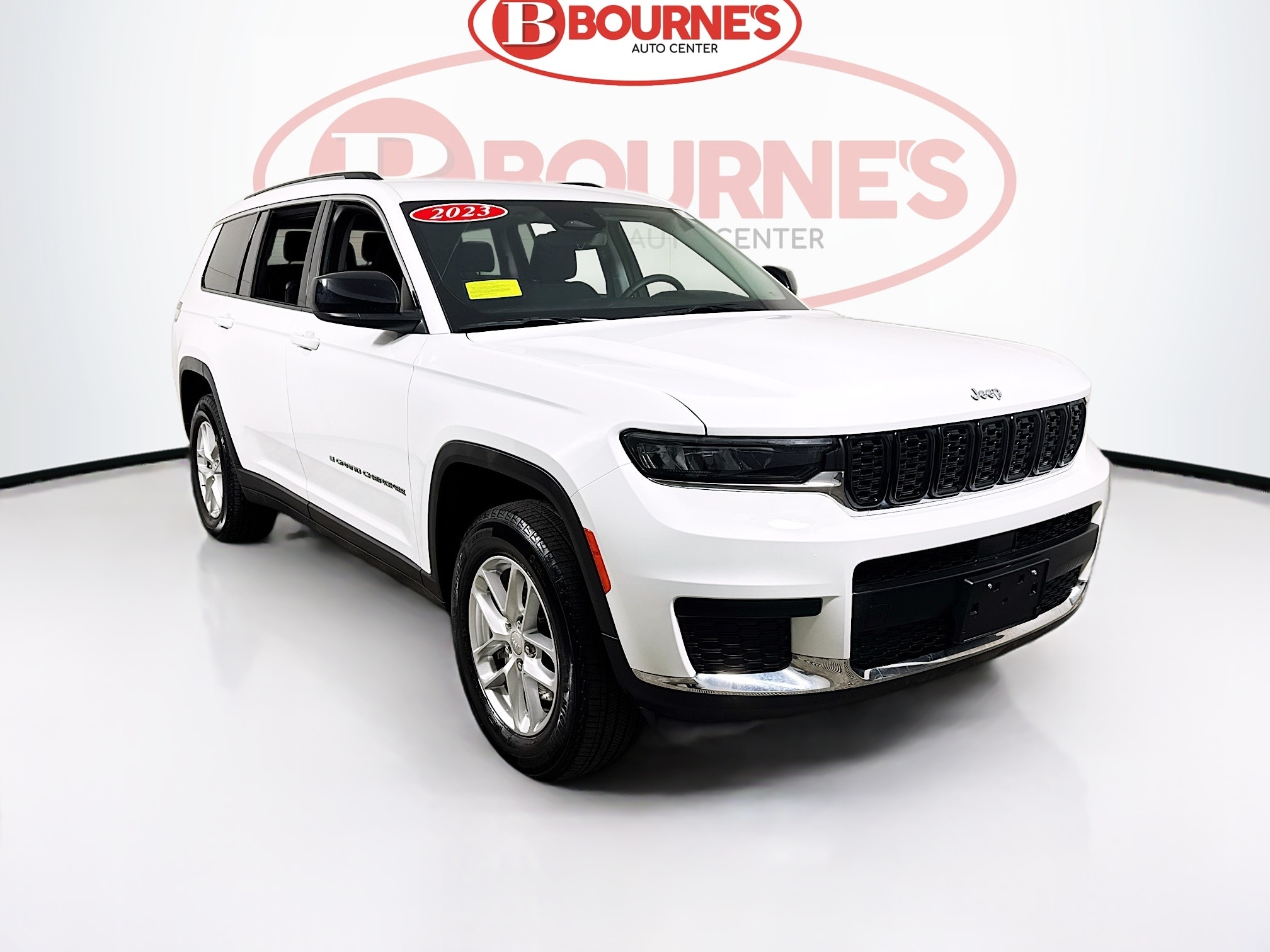 2023 Jeep Grand Cherokee L Laredo's photo