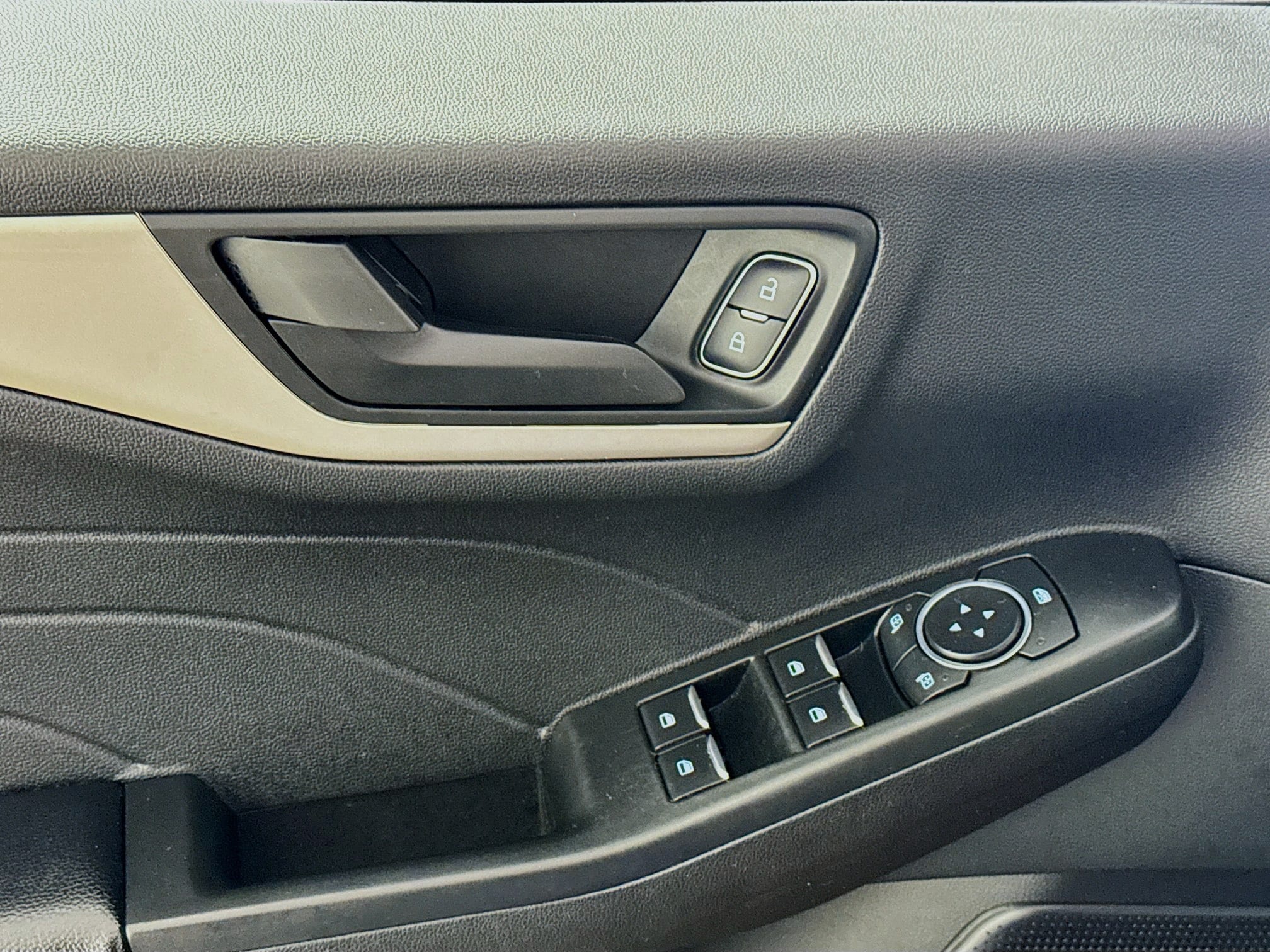 2022 Ford Escape SE - Photo 19