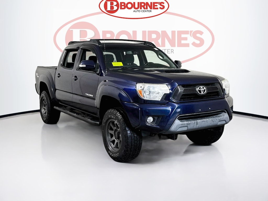 Used 2012 Toyota Tacoma Double Cab V6 4WD w/Backup Camera Truck Double Cab