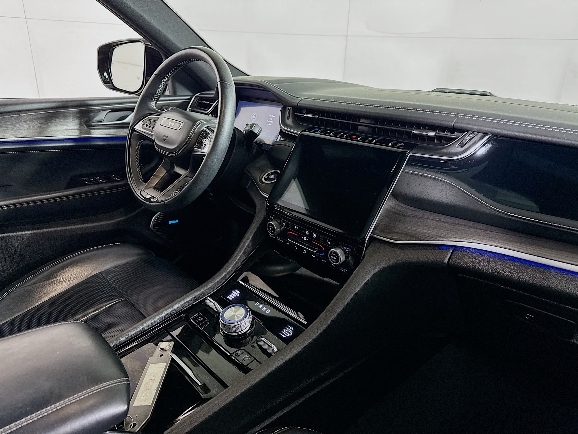 2022 Jeep Grand Cherokee Overland 4xe - Photo 28