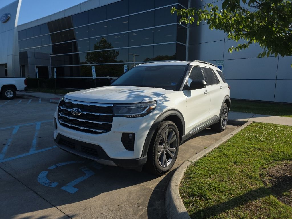 2025 Ford Explorer Active 4WD (PL535)'s photo