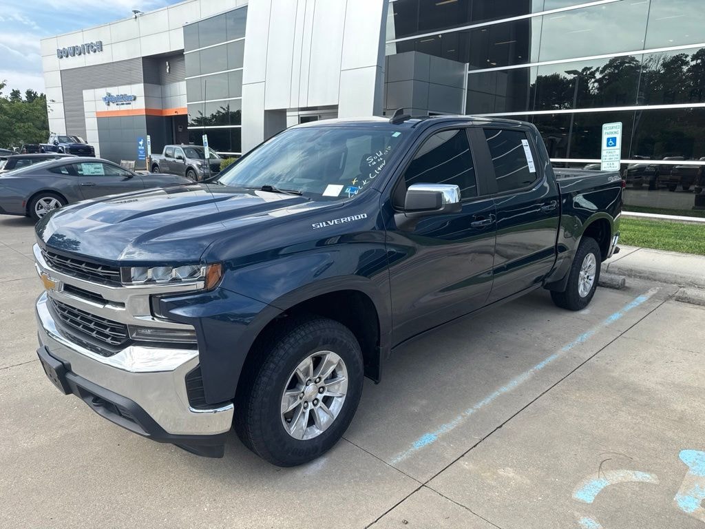 Used 2022 Chevrolet Silverado 1500 LTD LT Truck Crew Cab