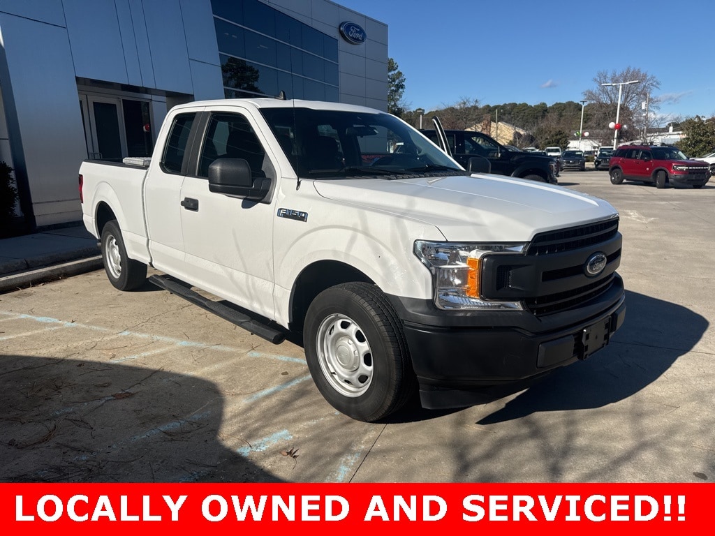 2020 Ford F-150 XL's photo