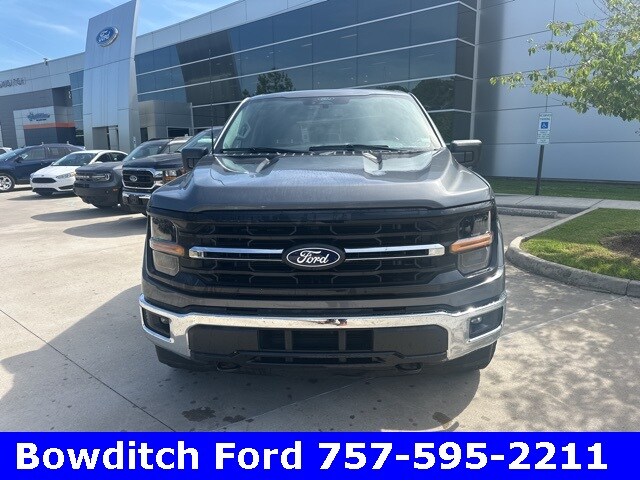 2024 Ford F-150 XLT photo 2