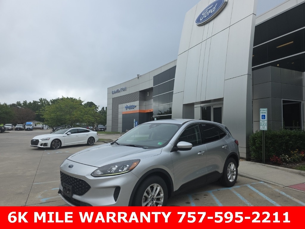 2020 Ford Escape SE