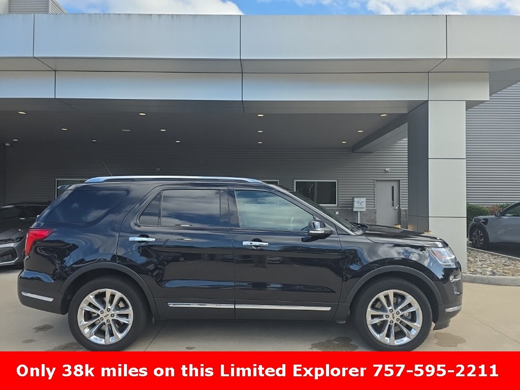 2019 Ford Explorer Limited photo 3