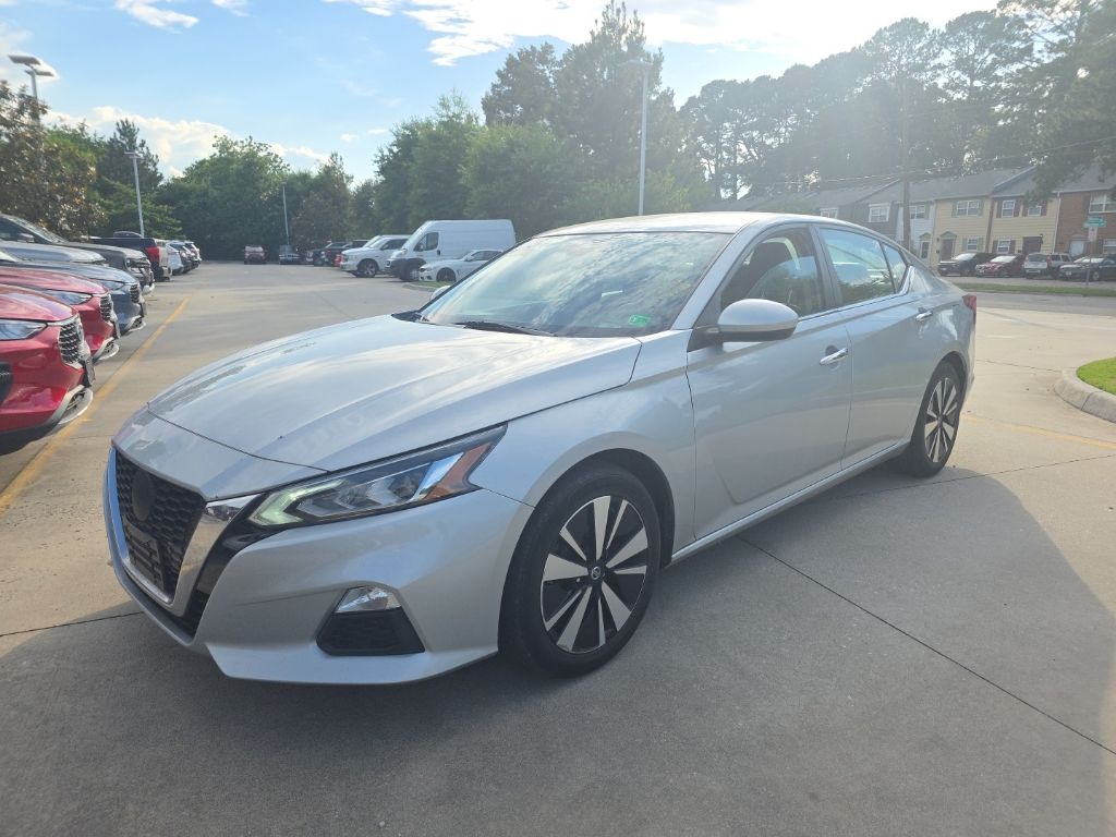 2021 Nissan Altima 2.5 SV's photo