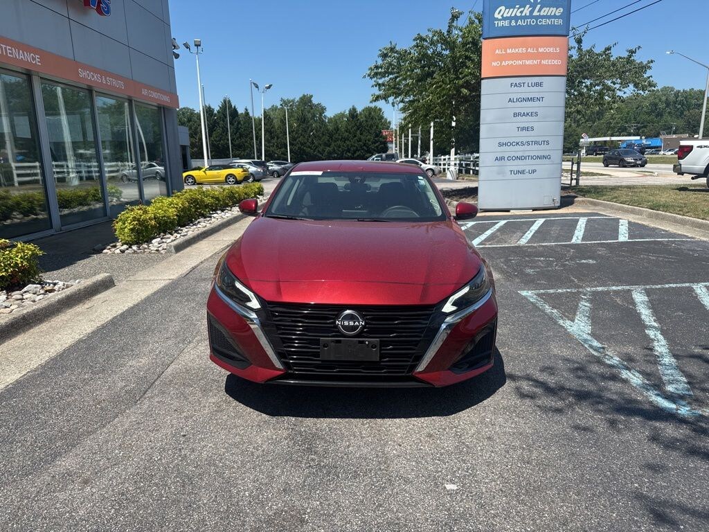 Used 2023 Nissan Altima 2.5 SV Sedan