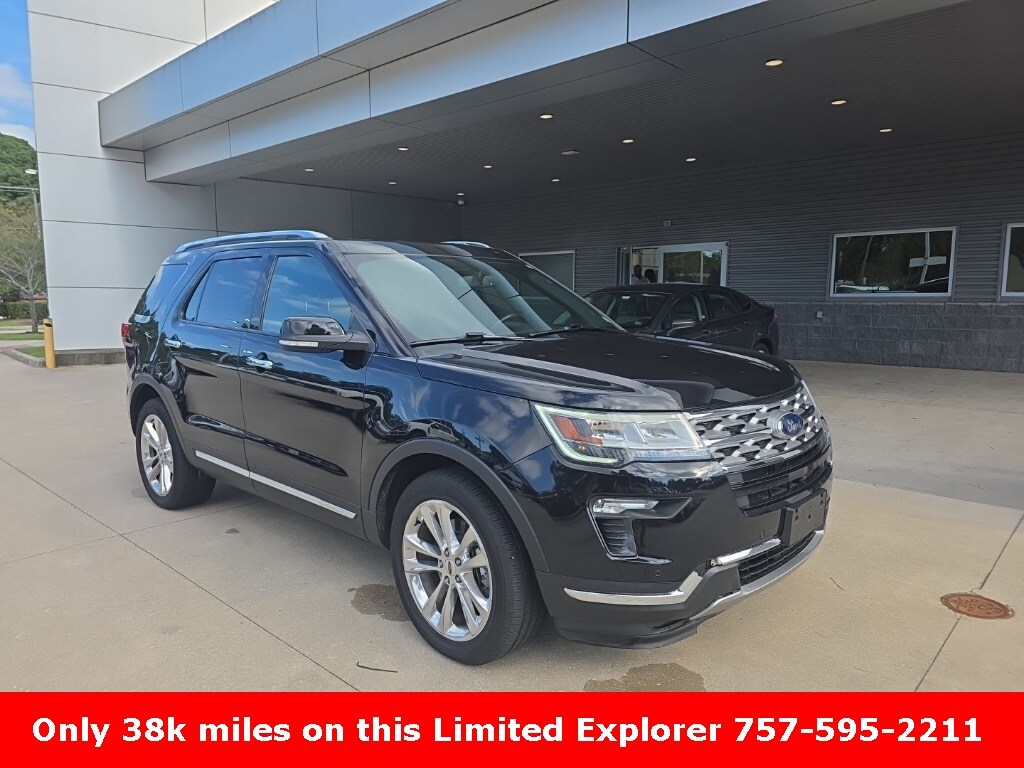 2019 Ford Explorer Limited photo 2