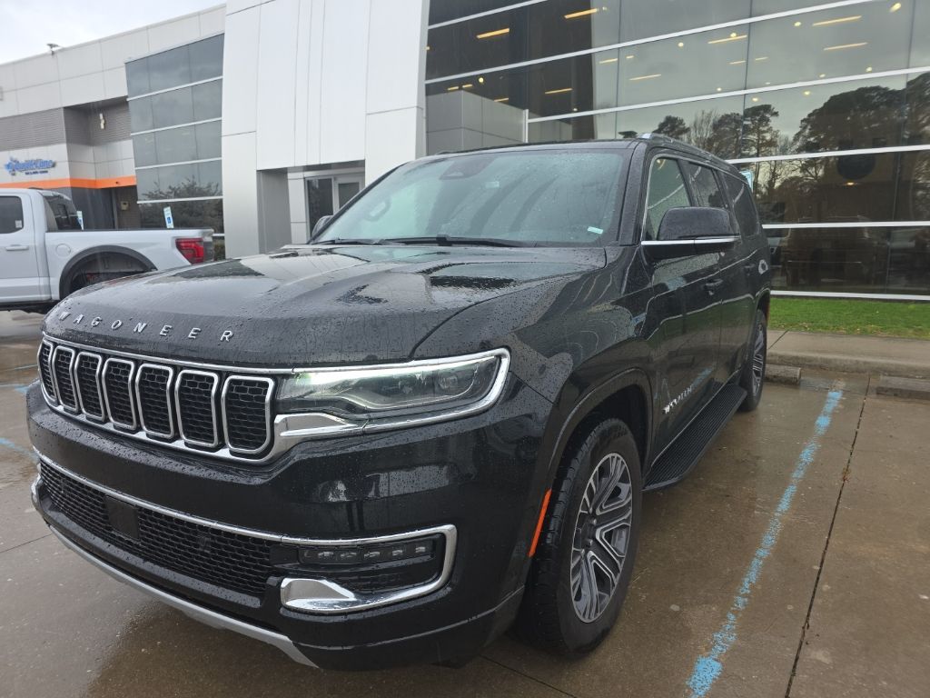 2023 Jeep Wagoneer L Series II 4WD's photo
